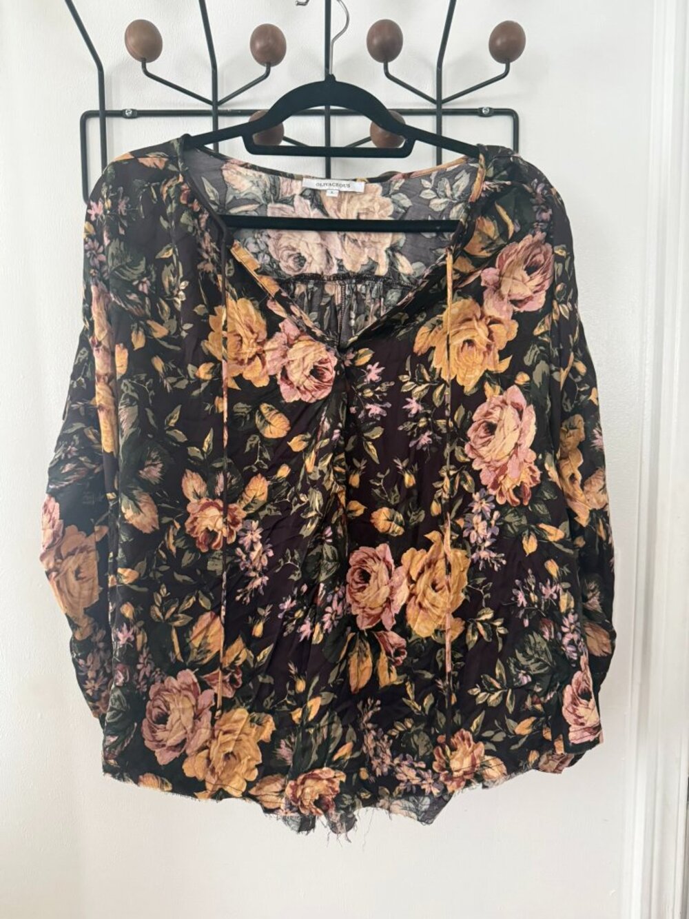 Olivaceous Womens Top Sz L Black Satin Floral Roses FairyGoth